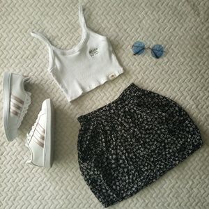 Skirt with pockets